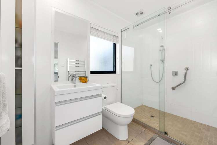 2/18 Mission View Drive Northpark_8