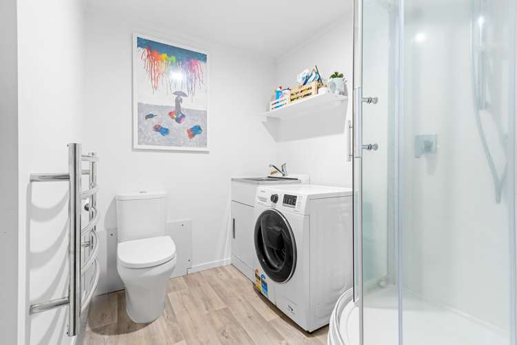 29 Tawa Street Hilltop_18