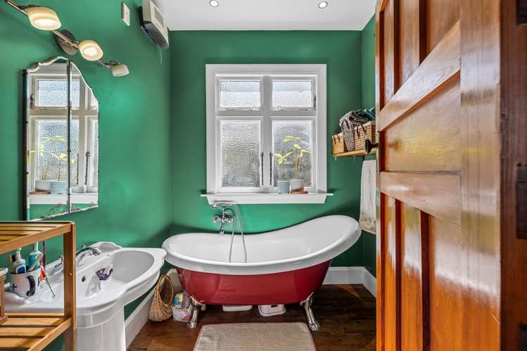 10 Stenness Avenue Somerfield_11