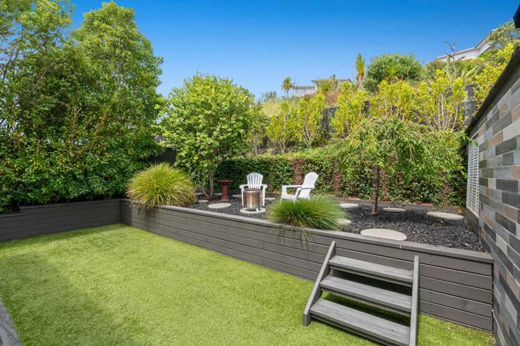 9 Ruth Craig Place Stanmore Bay_24