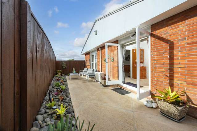 1/16 Longbill Place Glendene_1