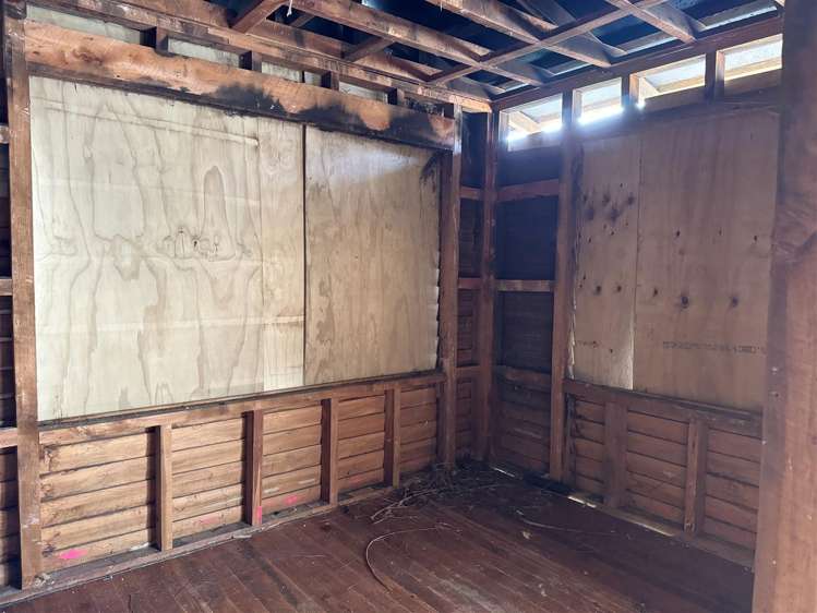 426 State Highway 6 Coal Creek_10