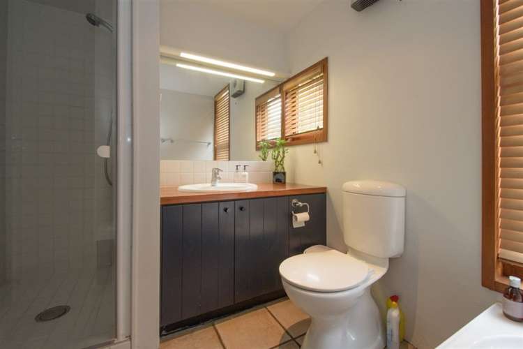 143 Wynyard Crescent Fernhill/Sunshine Bay_26