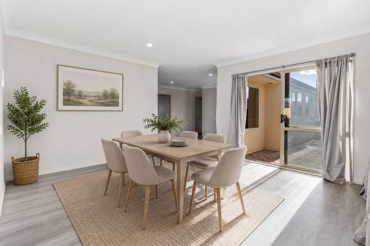 11 Blackwood Drive Wattle Downs_5