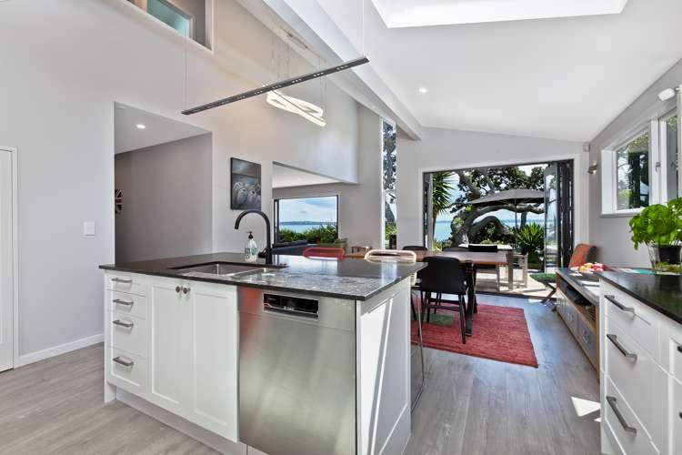 39b Wright Road Point Chevalier_13