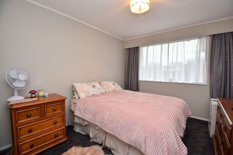 76 Victoria Street Carterton_9