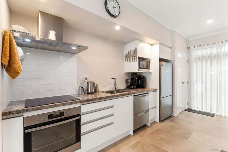 13 Tuatua Road Hobsonville_7