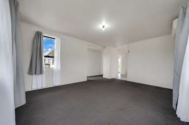 35 Tony Segedin Drive_4