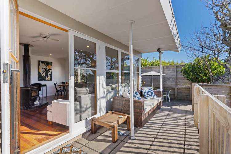 43 Fairmount Road Titirangi_10