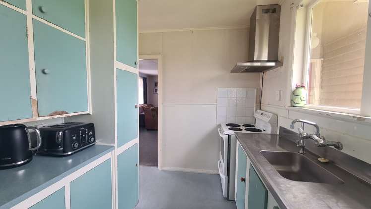 52 Ihaia Road Opunake_7