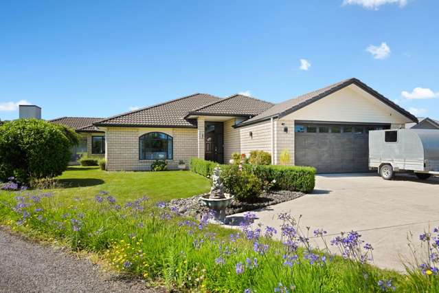 Sought-After Cambridge Living!