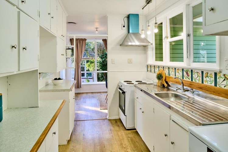 100 Helston Road Paparangi_7