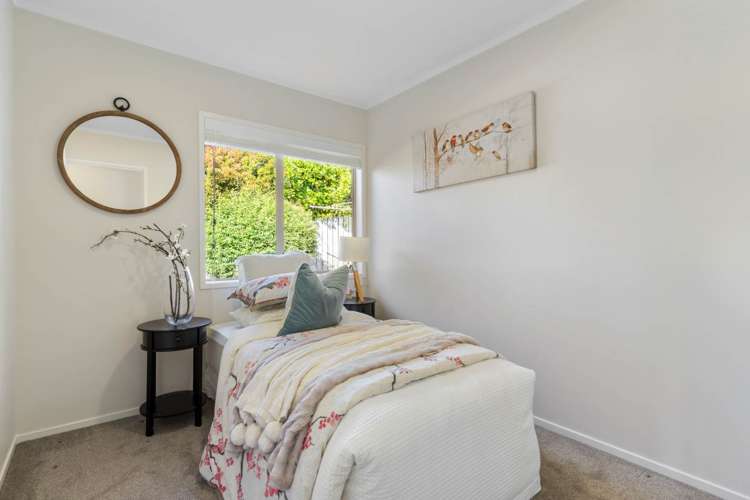 53 Centorian Drive Windsor Park_18