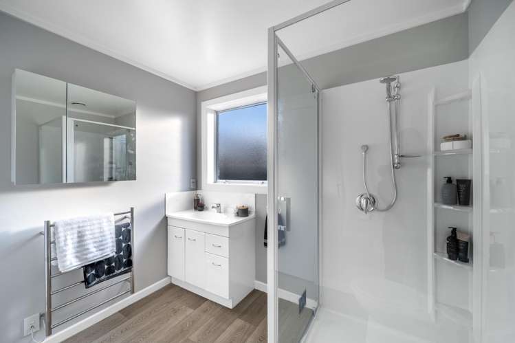 154 Herbert Street Gladstone_14