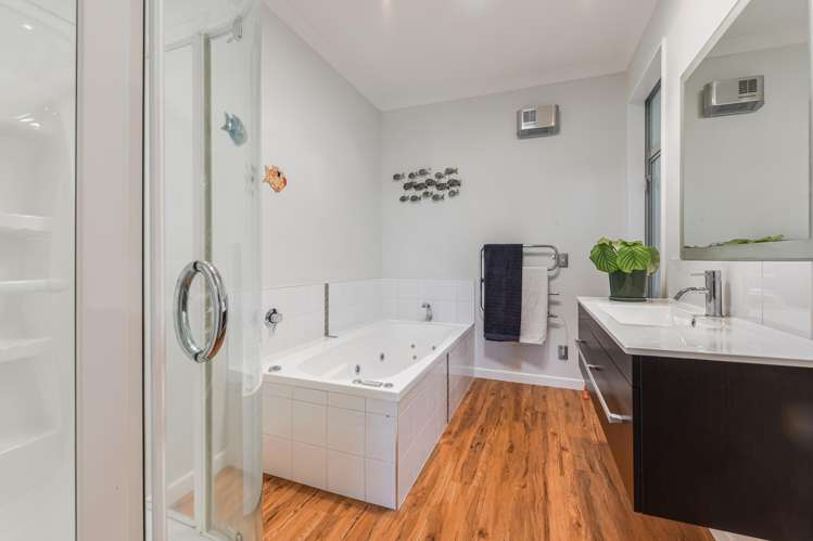 69 Chaytor Road Upper Moutere_23