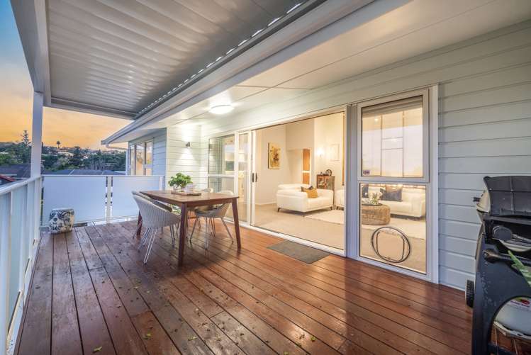 14 Luplau Crescent Cockle Bay_23