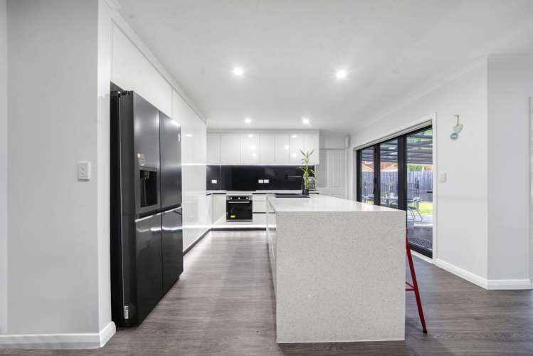 20 Gairloch Place Wattle Downs_8