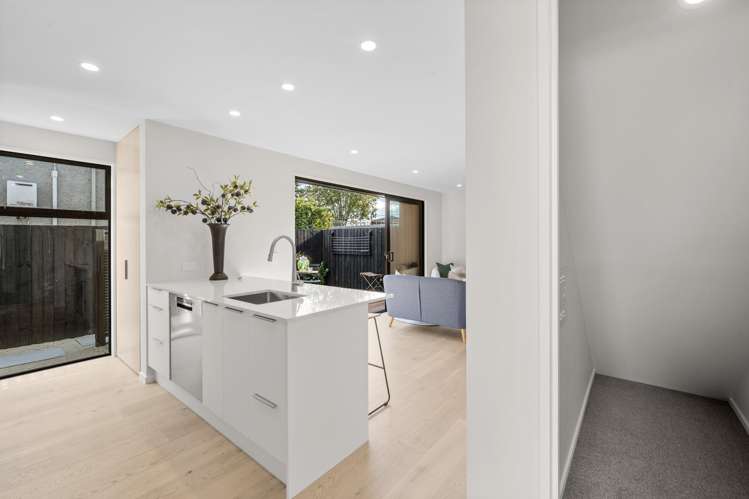 2/9 Innes Road St Albans_3