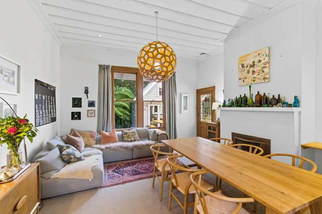 7 Strathmore Crescent Roslyn_3