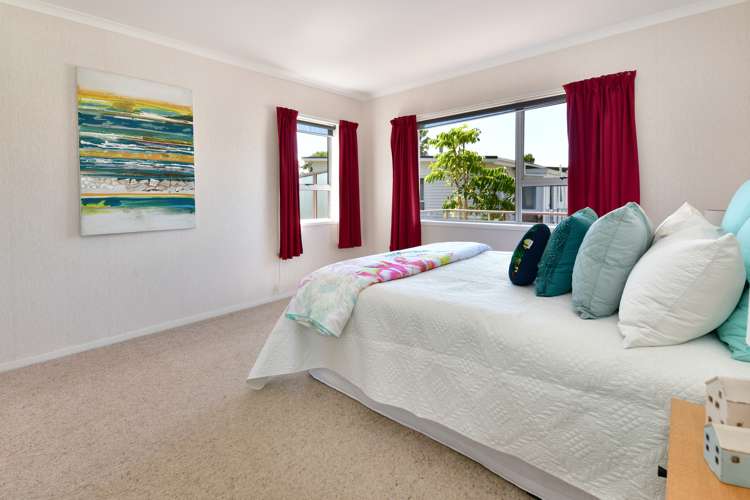 1017 Whangaparaoa Road Tindalls Beach_13