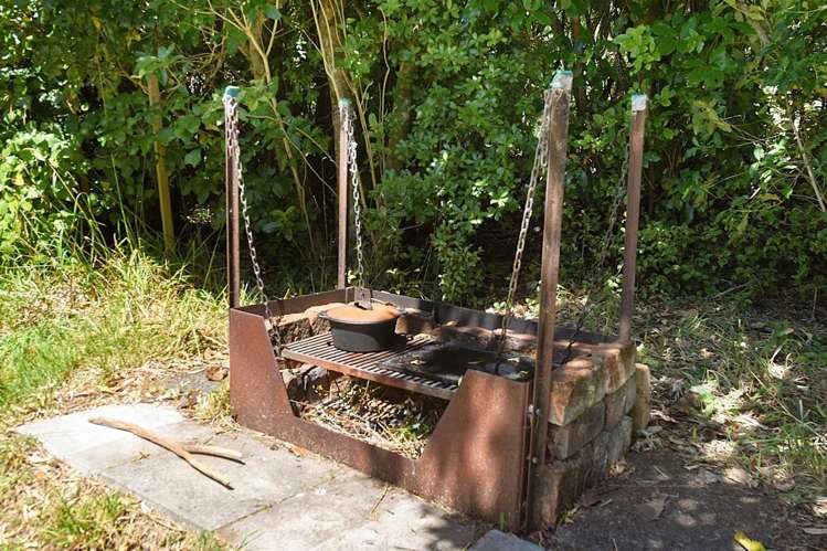 1191 Abel Tasman Drive, Tata Beach_11