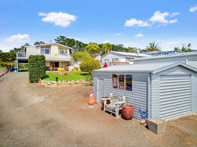 9 Sandy Beach Road Tinopai_2