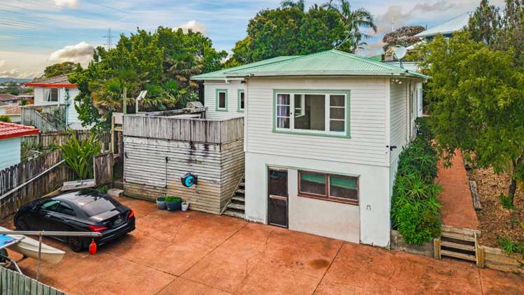 2/73 Keegan Drive Massey_29