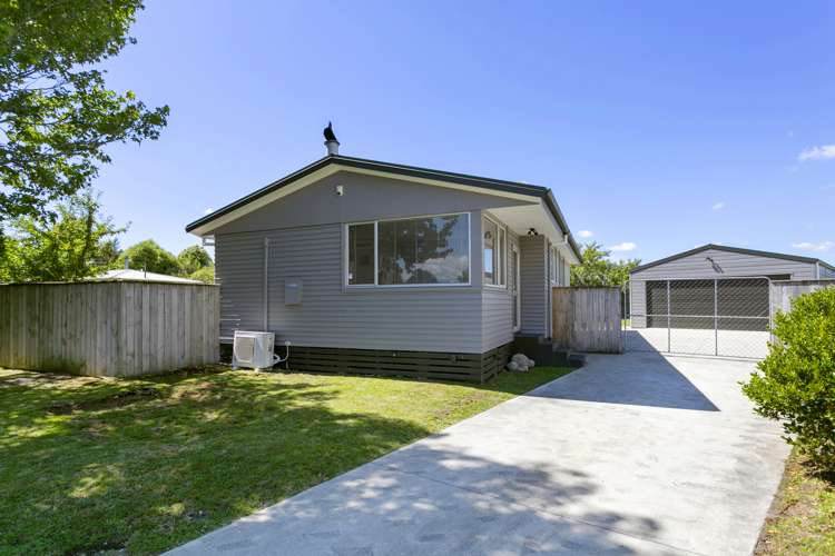 27 Runuku Grove Turangi_15