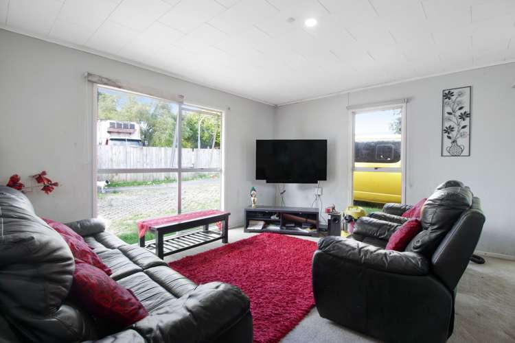 5 Galilee Avenue Red Hill_5