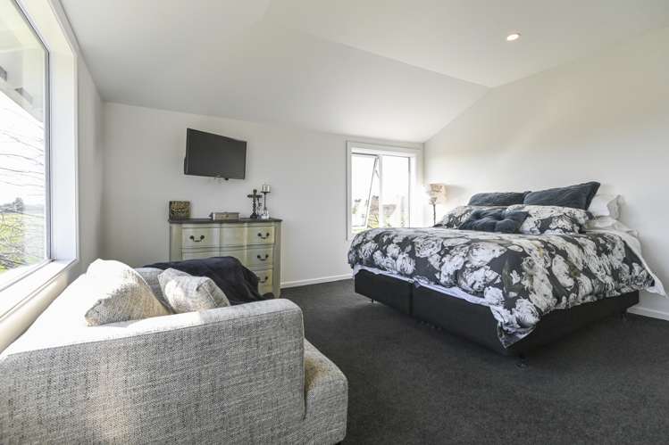 272 Middle Road Havelock North_13