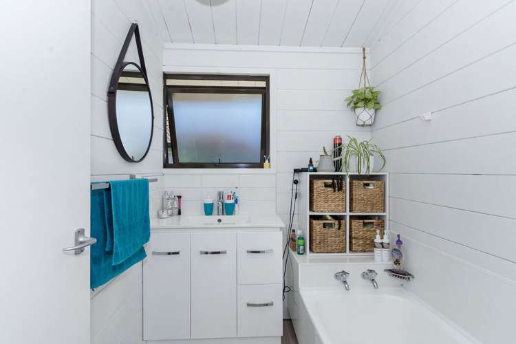 866 Papamoa Beach Road Papamoa_14