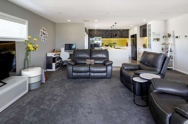 2/17 The Parade Bucklands Beach_13