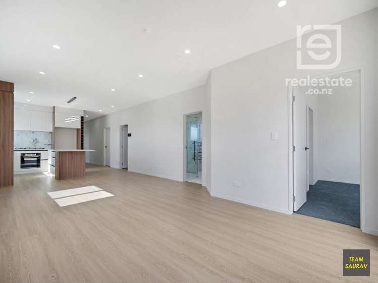 24 Hari Road Karaka_3