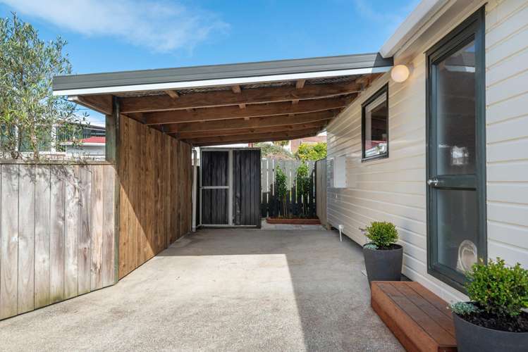 30A Lancaster Road Beach Haven_15
