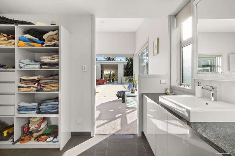 168 Logan Road Buckland_16