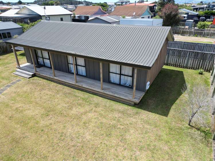 23a Roore Street Foxton Beach_17
