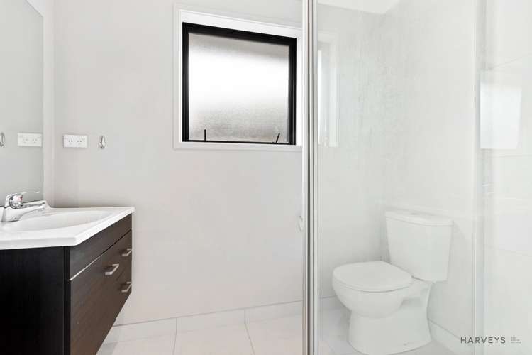 22 Robert Might Road Kumeu_9