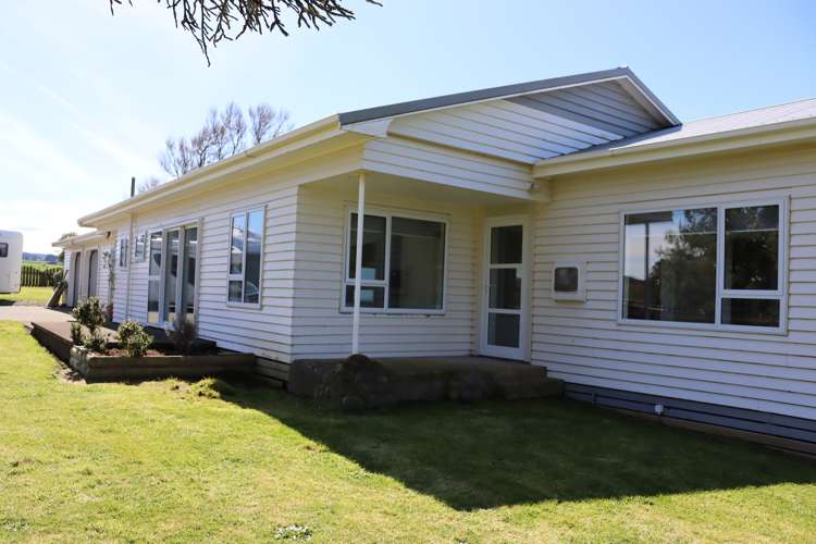 1430 Eltham Road Kaponga_16