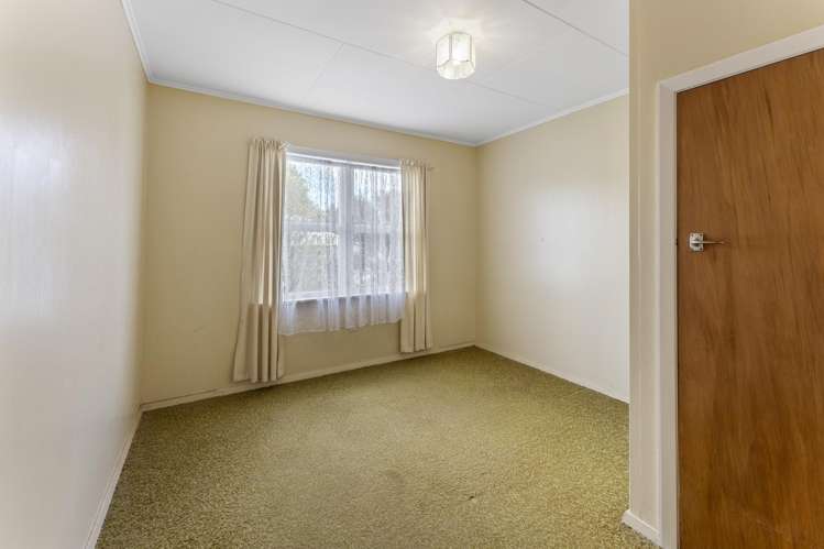 5 Kim Street Wainuiomata_10