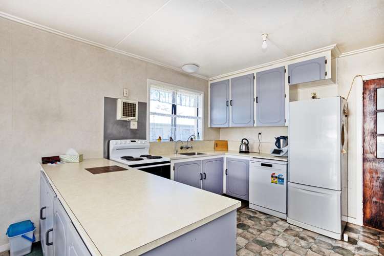 246 Foyle Street Bluff_6