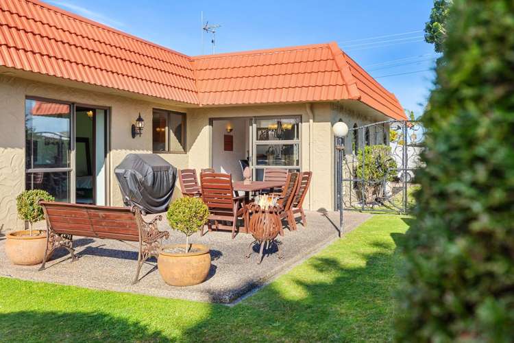 341 Levers Road Matua_33