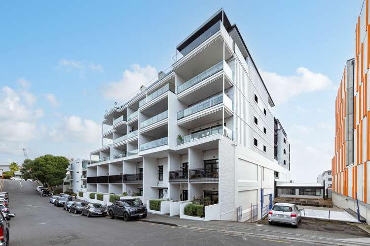 406/13 Dundonald Street Eden Terrace_21