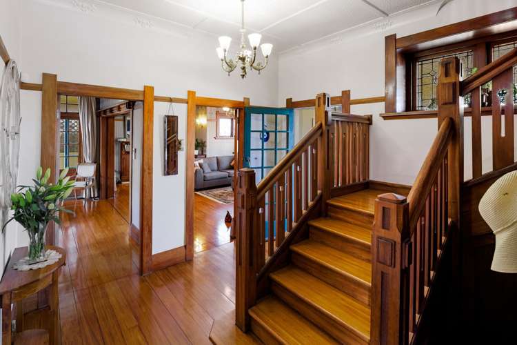 5 Te Aroha Street Hamilton East_7