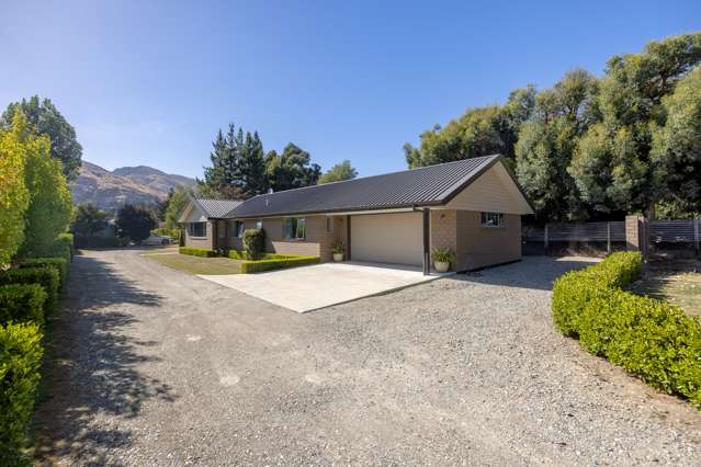 11 Long Grass Place Hawea Flat_1