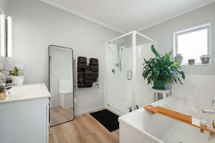 6 Reel Road Waihi Beach_22