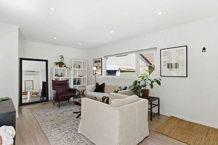 17P Harding Avenue Mt Wellington_13