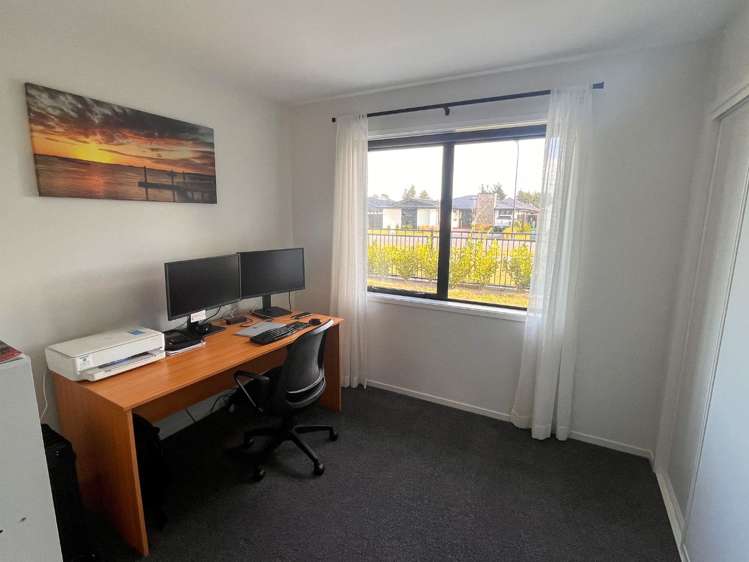 2 Tobollie Drive Rolleston_17