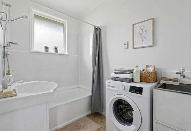 1/458 West Coast Road Glen Eden_4