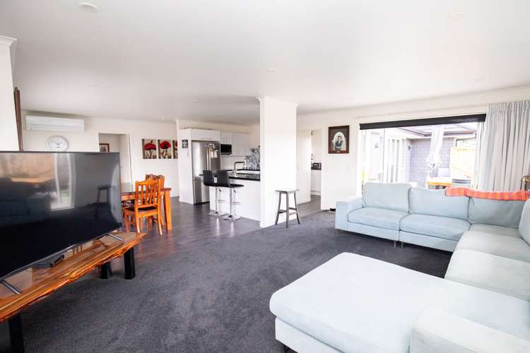 8 Costello Drive Ngatea_2