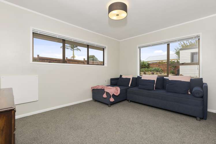 78 Carnoustie Drive Wattle Downs_12